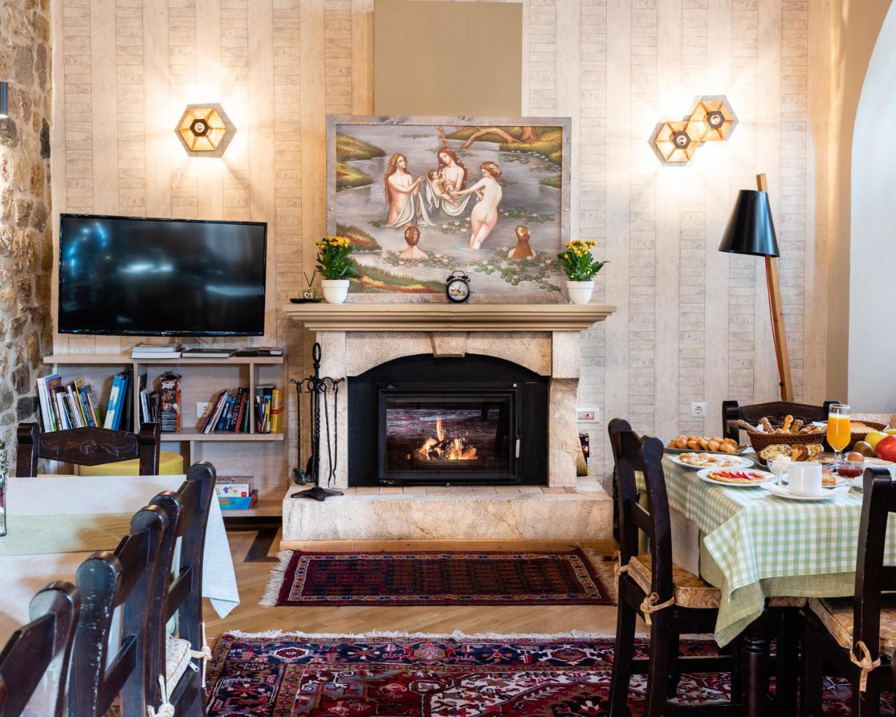 Kaza Guesthouse Dimitsána Eksteriør bilde