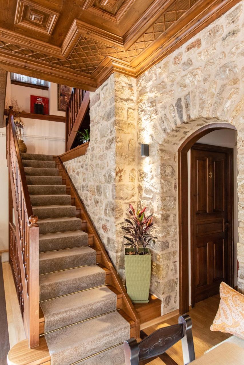 Kaza Guesthouse Dimitsána Eksteriør bilde