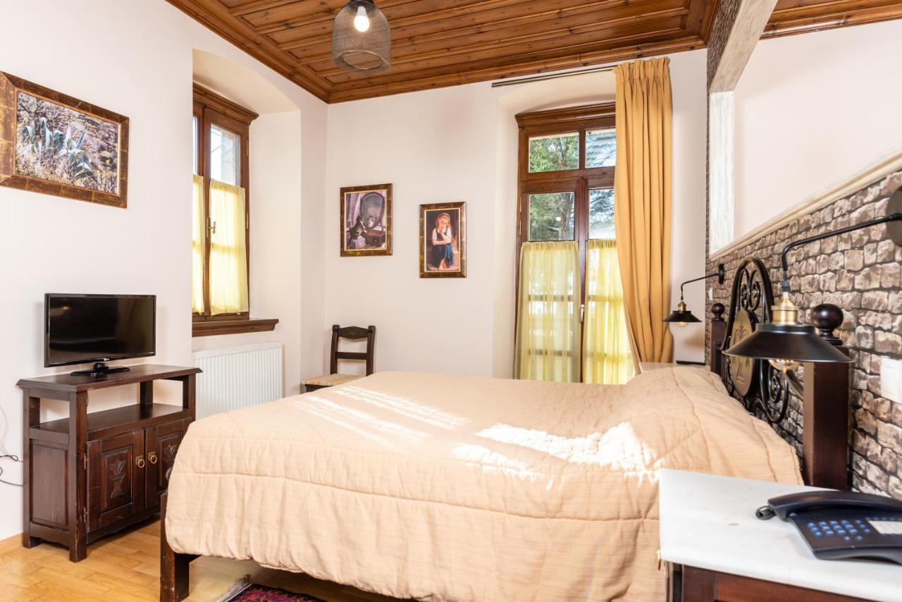 Kaza Guesthouse Dimitsána Eksteriør bilde