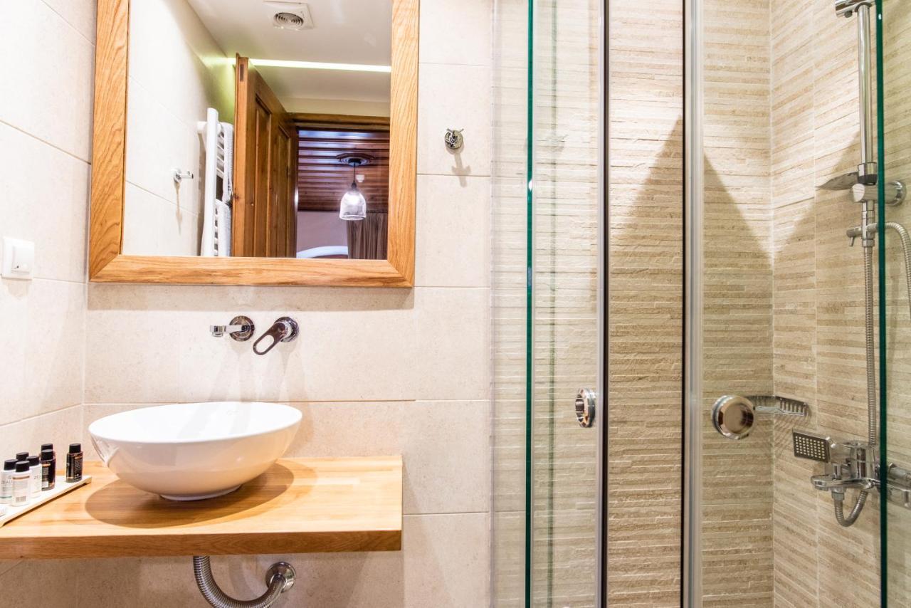 Kaza Guesthouse Dimitsána Eksteriør bilde
