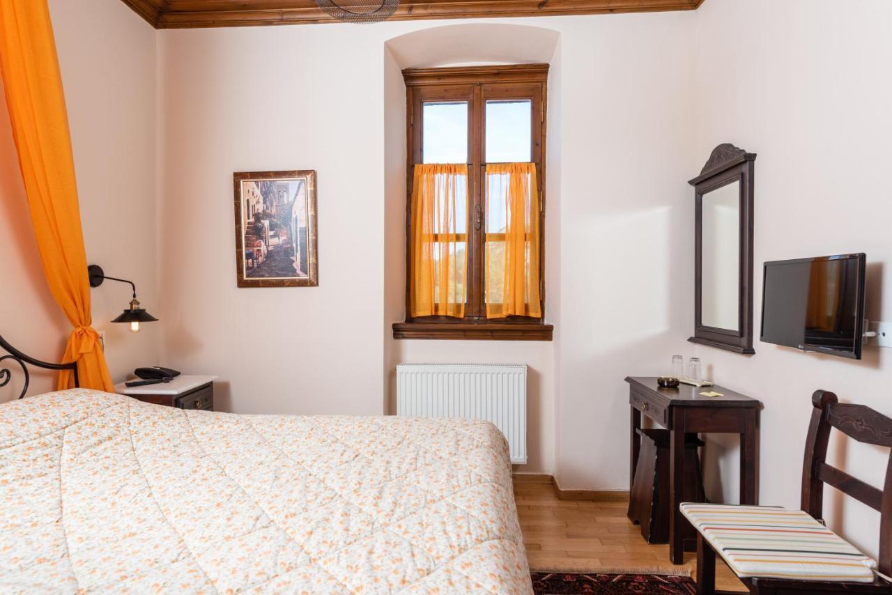 Kaza Guesthouse Dimitsána Eksteriør bilde