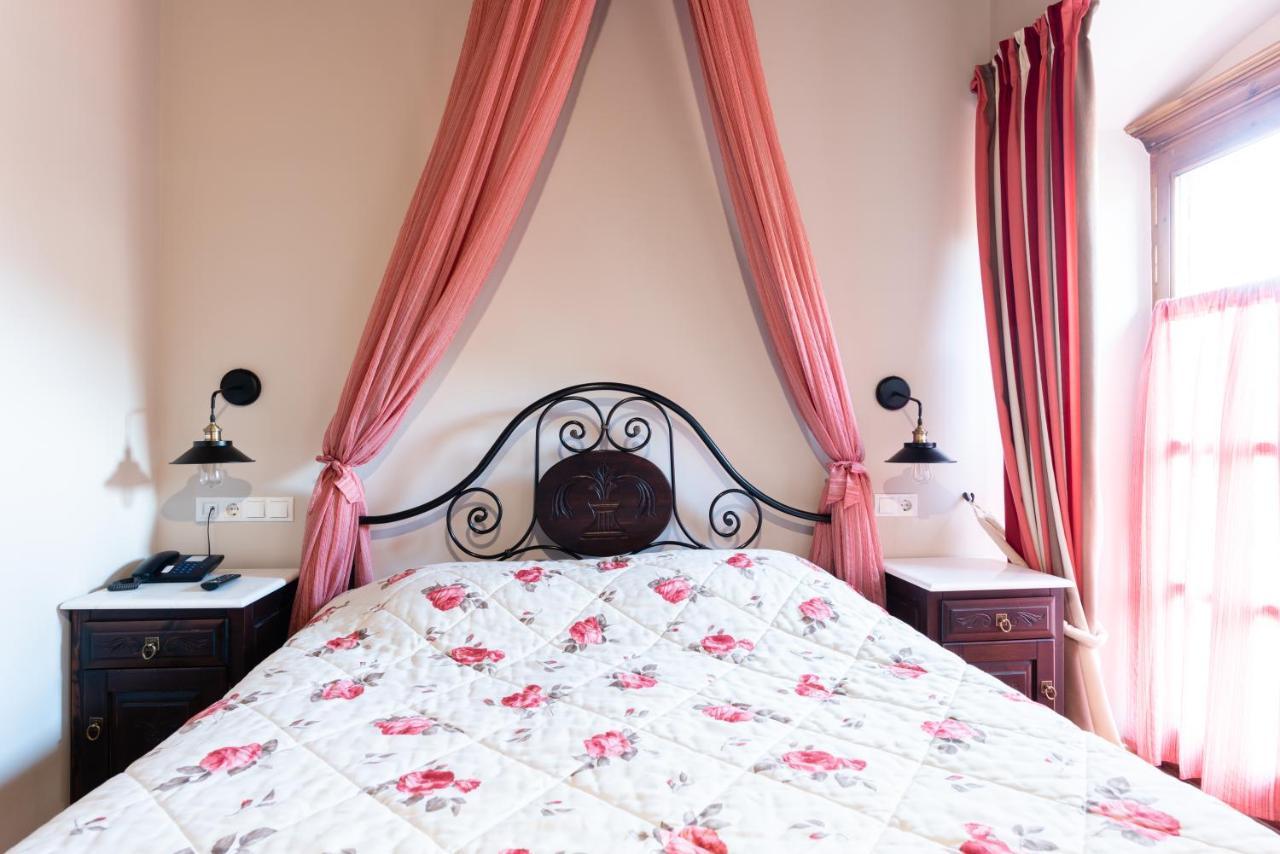 Kaza Guesthouse Dimitsána Eksteriør bilde