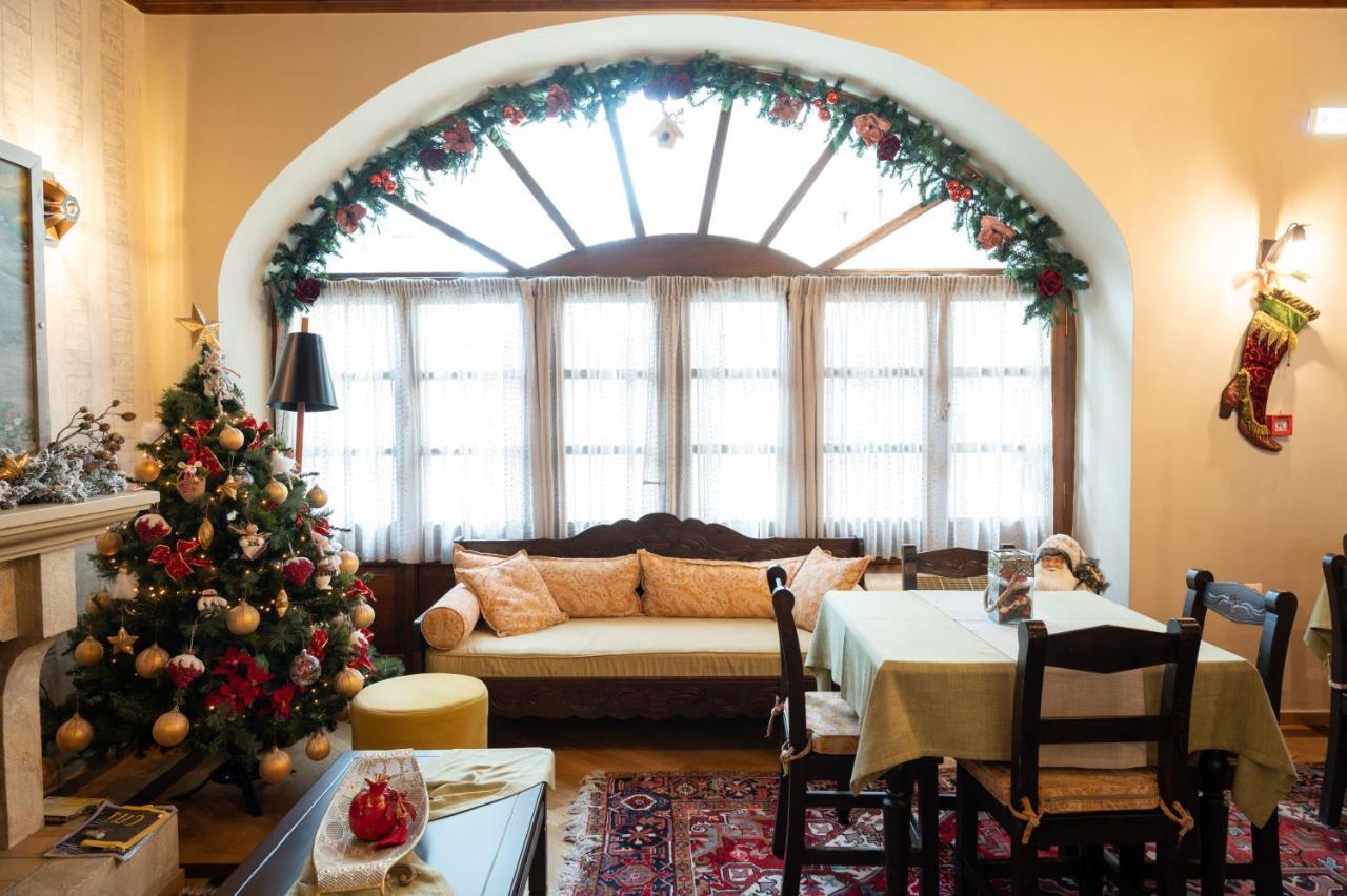 Kaza Guesthouse Dimitsána Eksteriør bilde